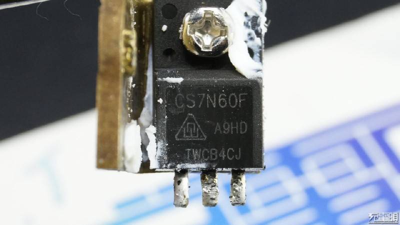 绿联usb type c pd快充评测拆解