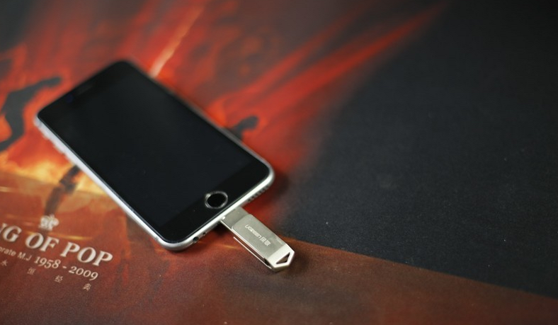 绿联苹果手机u盘 绿联苹果手机u盘