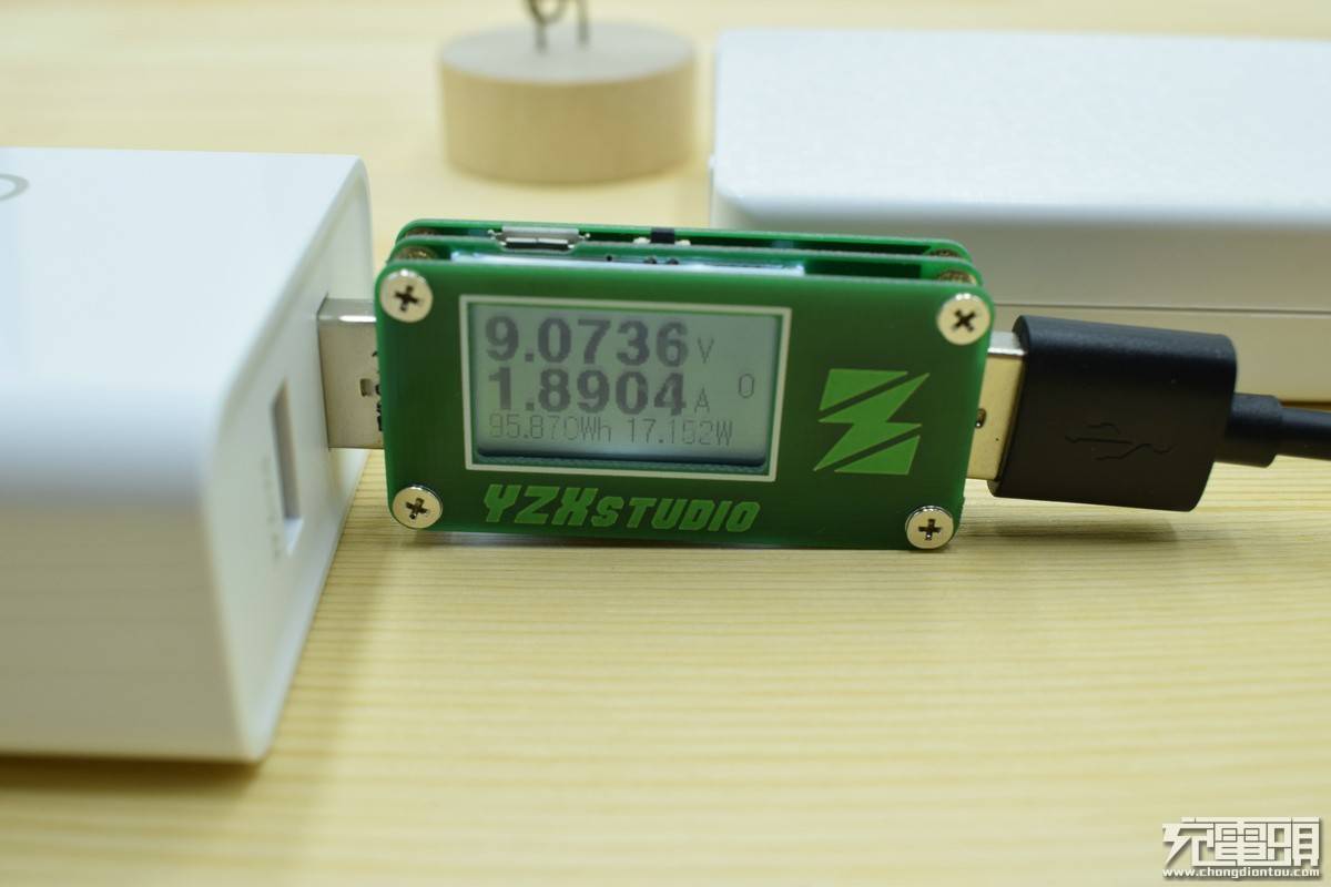 ugreen绿联-更专业更安心的数码品牌 绿联qc3.0 华为fcp快充充电器测评3