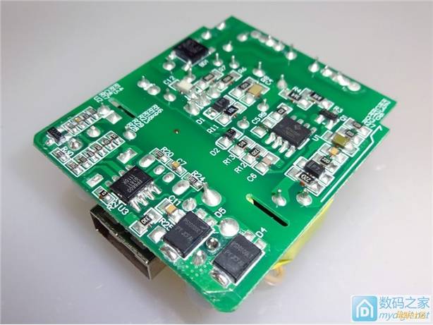 快充充电器,绿联qc2.0快充充电器