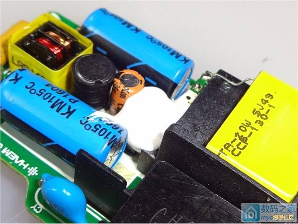 快充充电器,绿联qc2.0快充充电器