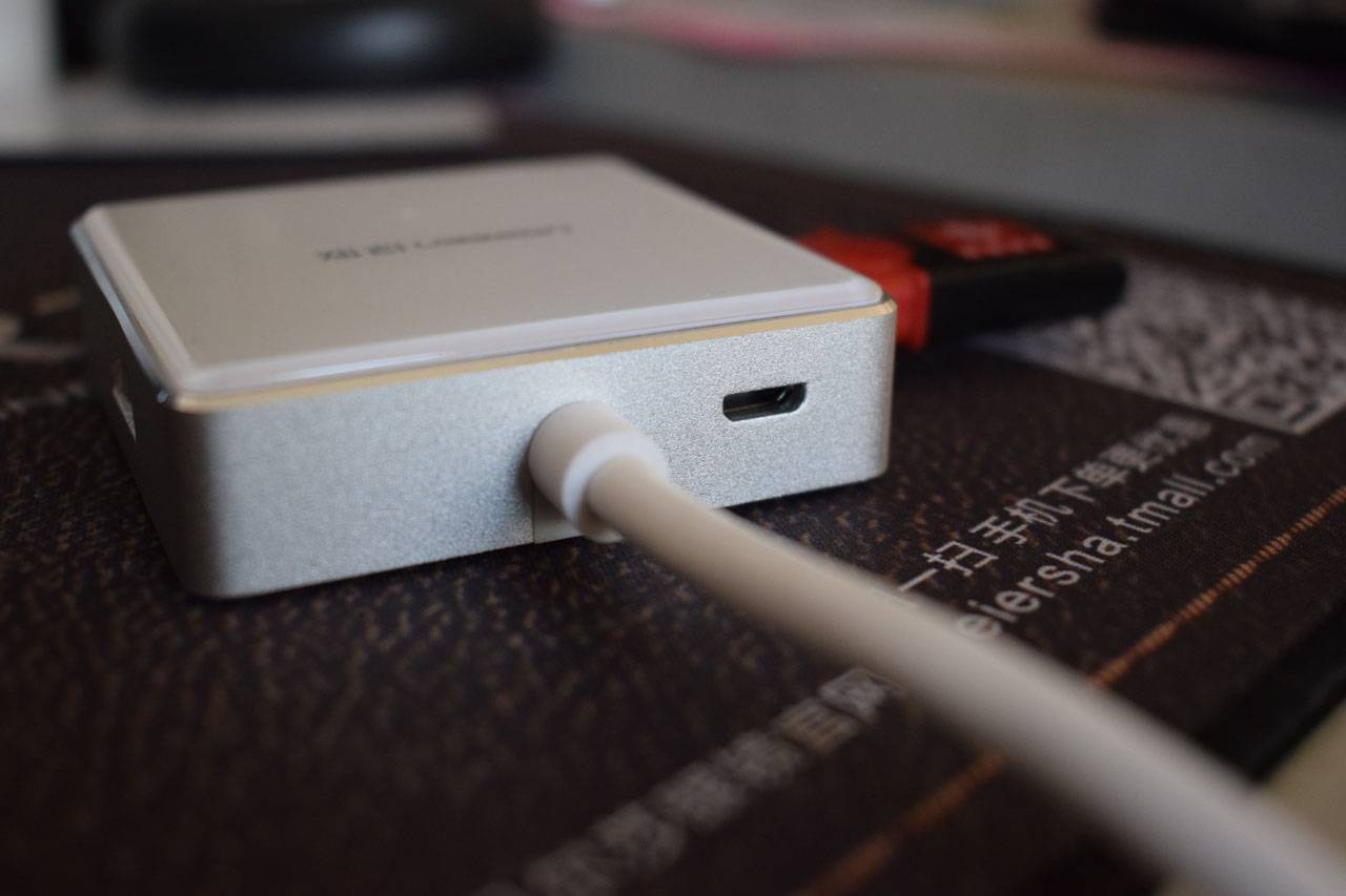 绿联usb3.0hub,一拖四集线器开箱测评