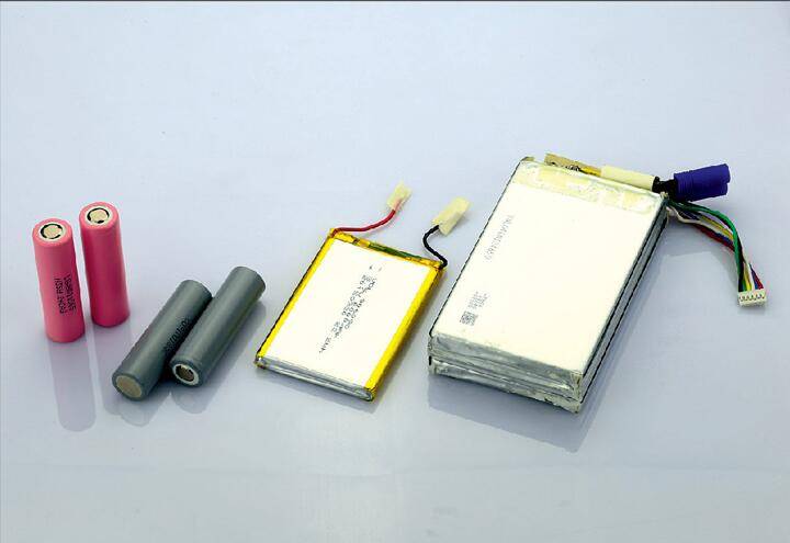 移动电源为什么选用聚合物电池