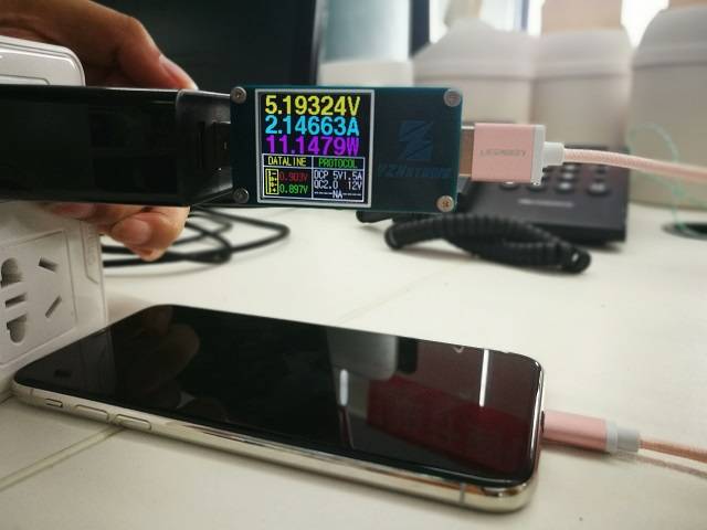 iphonex无线充电速度实测：跟原装5w充电功率一致