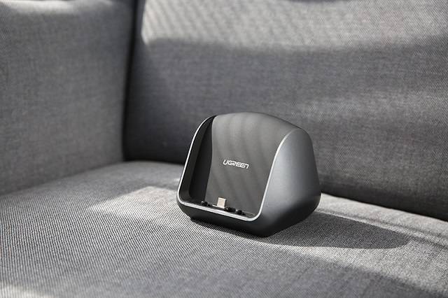 2018 ces asia华为重磅发布云电脑 搭载绿联扩展底座让手机可当电脑用