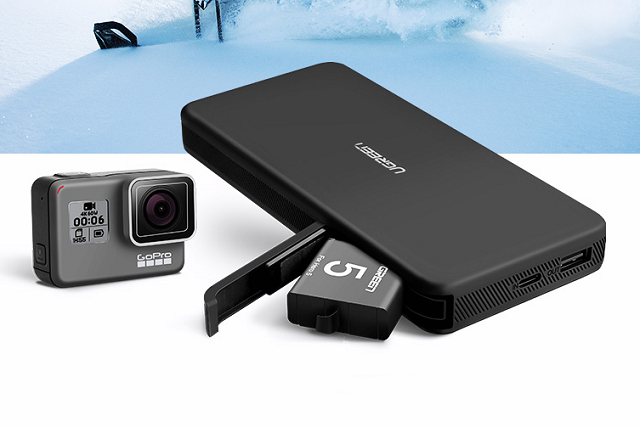 绿联移动电源蜂巢系列和鹅卵石系列的区别