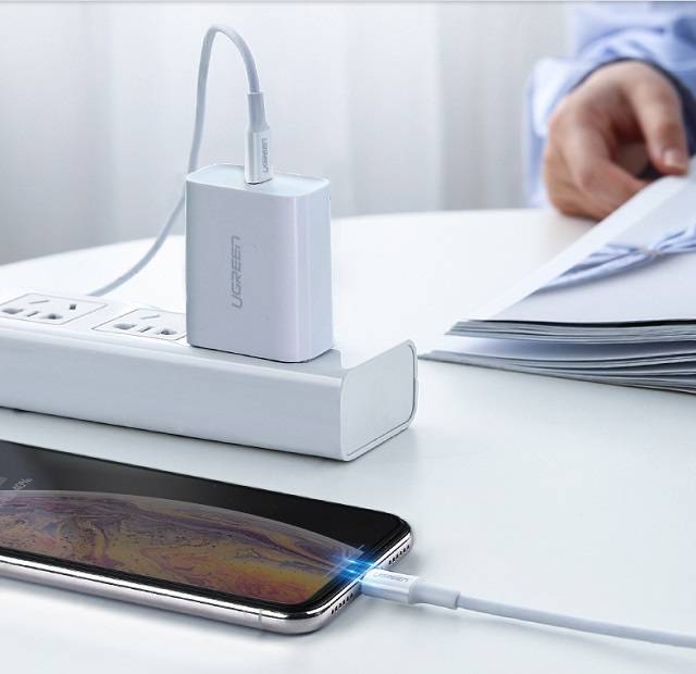 pd充电头和快充线