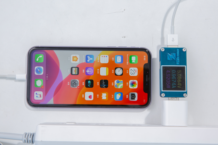 苹果iphone11 5v1a充电速度