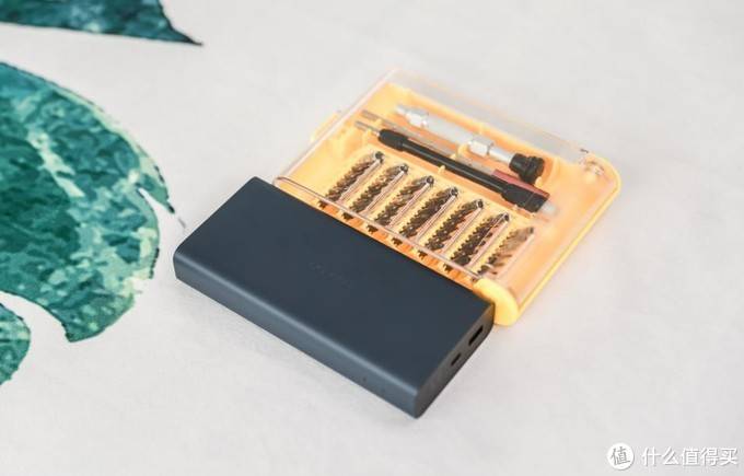 绿联20000mah scp双向快充充电宝拆解，真材实料！