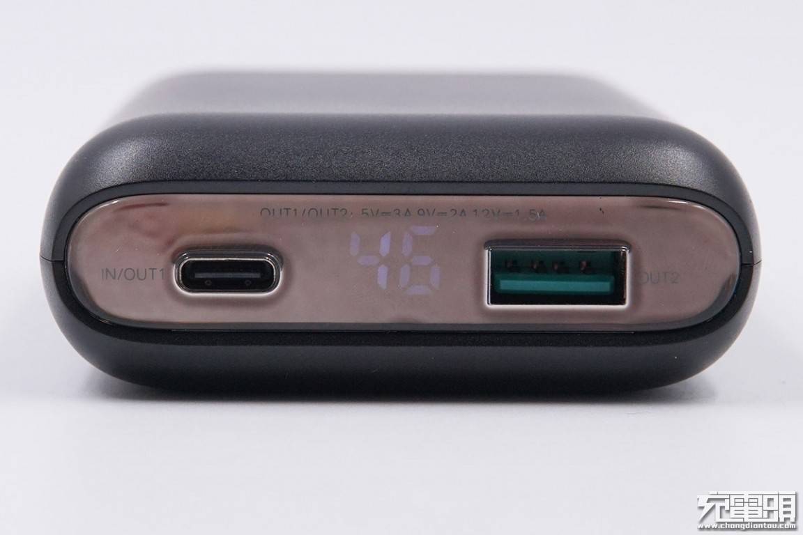 绿联10000mah双向快充移动电源拆解评测报告