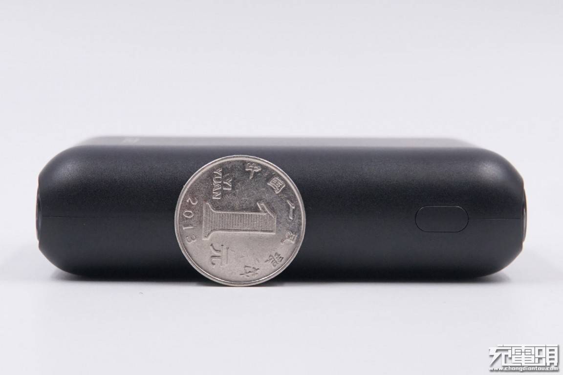 绿联10000mah双向快充移动电源拆解评测报告