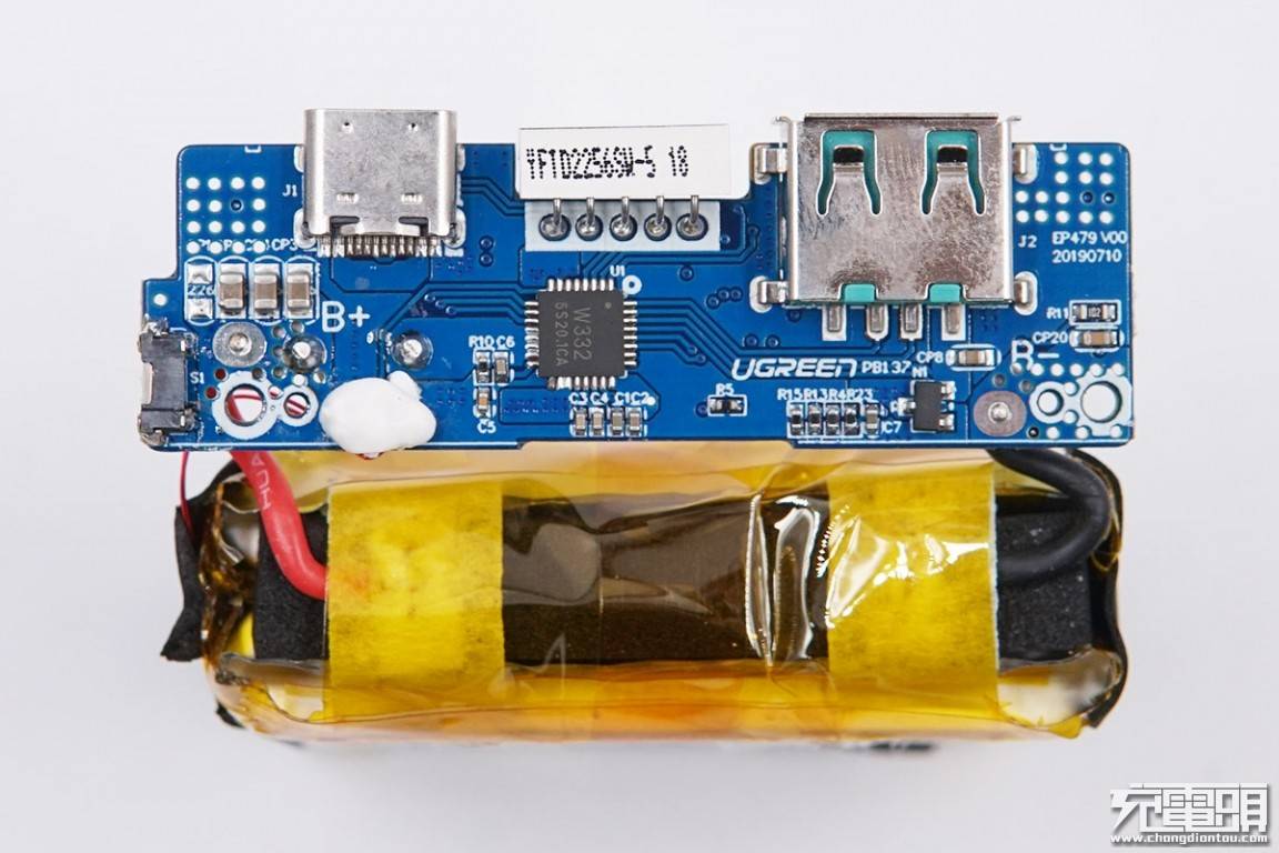 绿联10000mah双向快充移动电源拆解评测报告
