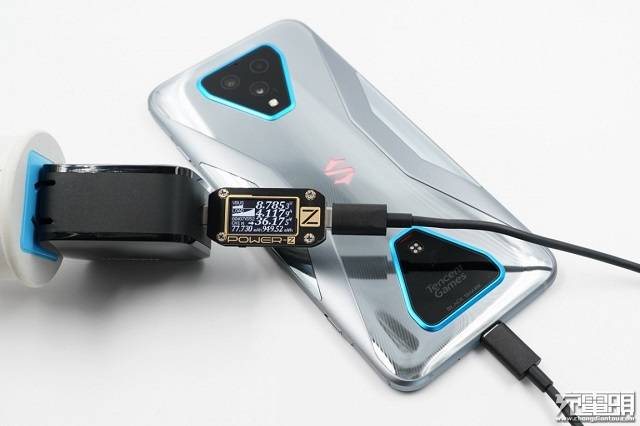 绿联65w氮化镓充电器兼容性测试