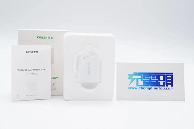 绿联小金刚pd20w充电头拆解评测（上）