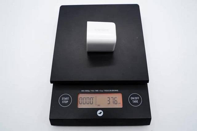 绿联小金刚pd20w充电头拆解评测（上）