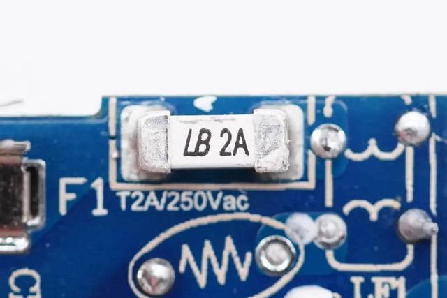 绿联小金刚pd20w充电头拆解评测（下）