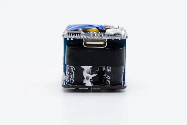 绿联小金刚pd20w充电头拆解评测（下）