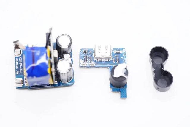 绿联小金刚pd20w充电头拆解评测（下）