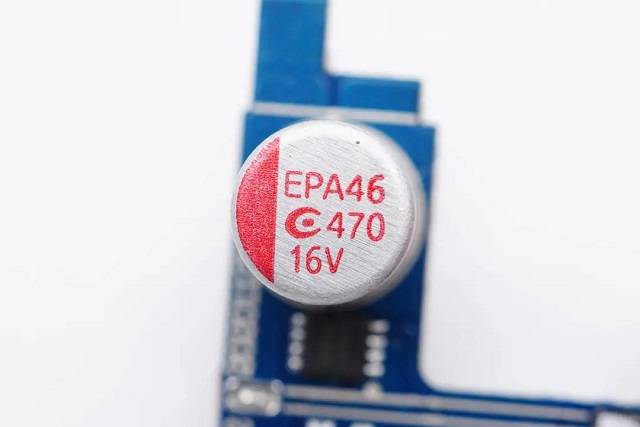 绿联小金刚pd20w充电头拆解评测（下）