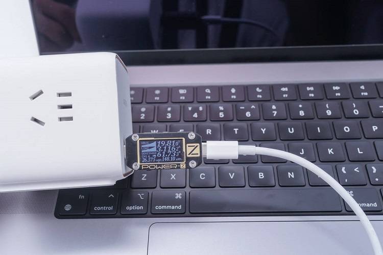 绿联65w智充魔盒cube评测：上机篇《下》