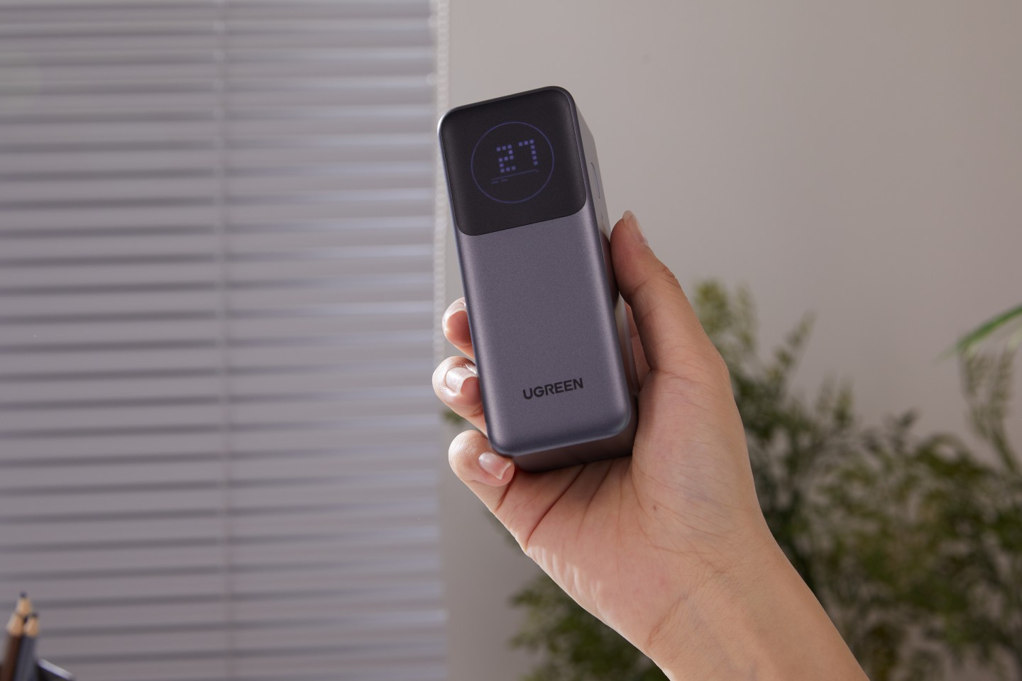 绿联100w充电宝 绿联100w充电宝