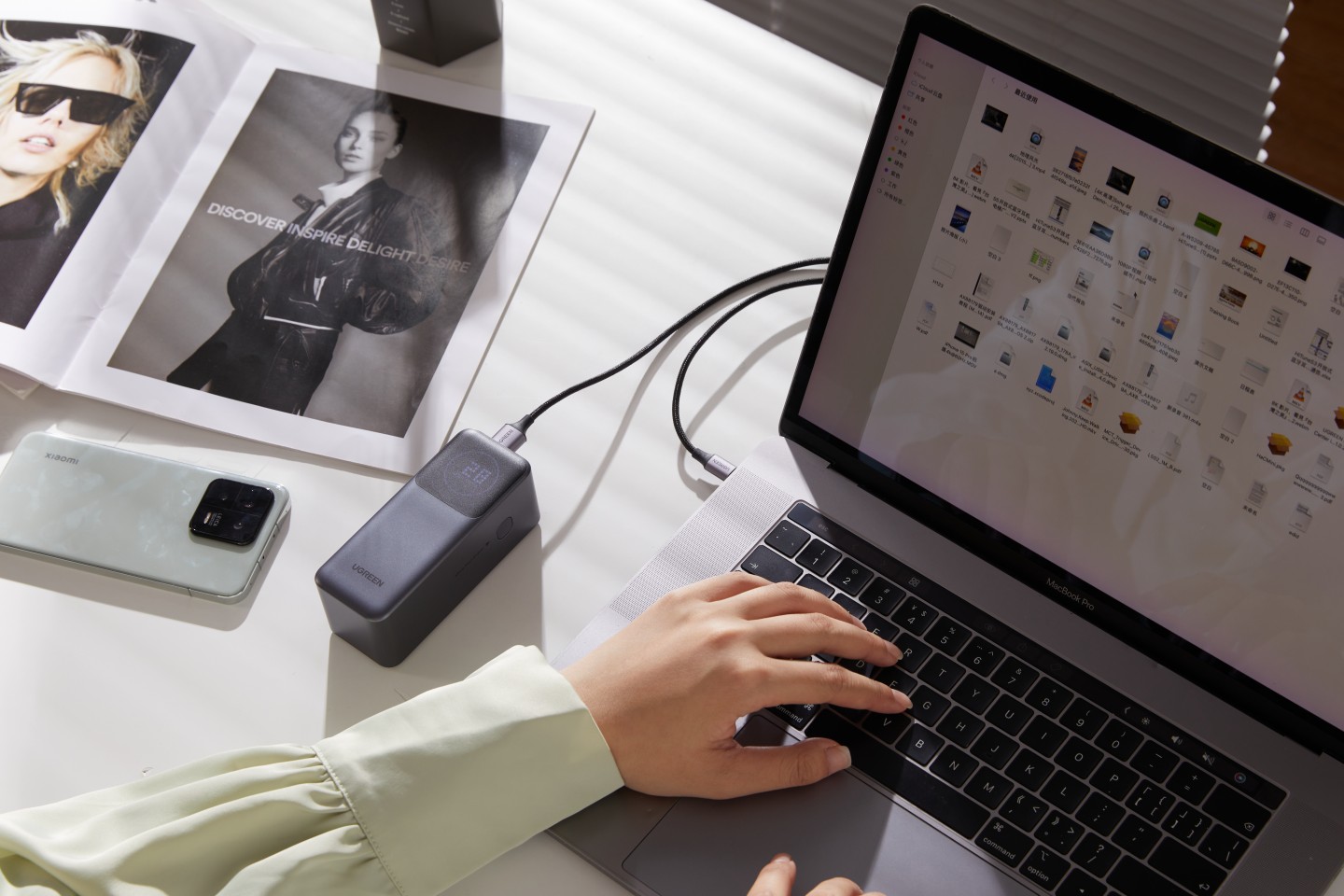 可以给笔记本充电 可以给笔记本充电