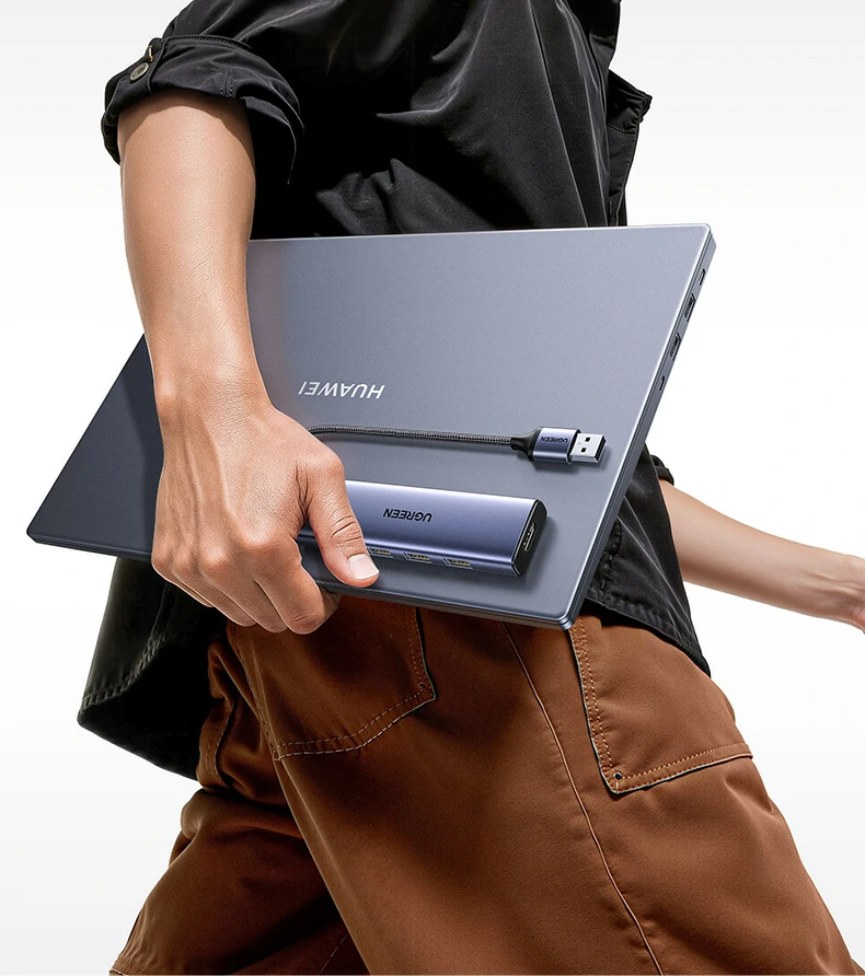 强散热更稳定 - 铝合金一体成型外壳,高效导热,长时间使用不降速 铝合金外壳特写,展现金属拉丝工艺与散热结构