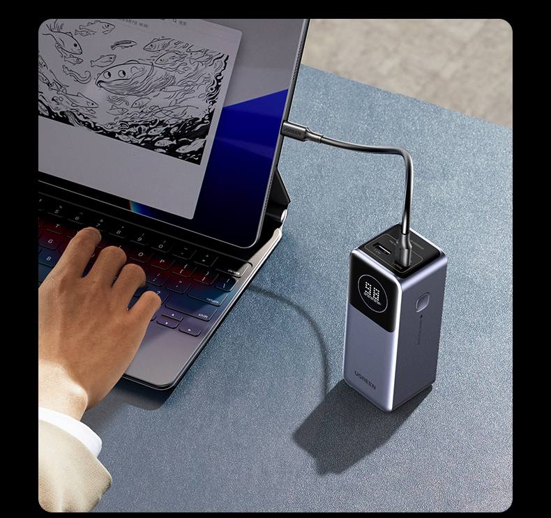 310.6g超轻设计 单手可握 便携出行